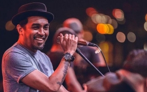 Tradisi Glenn Fredly Ngado Mawar Putih Tiap Tahun Terkuak, Wanita Ini Bikin Fans Iri