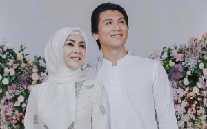 Reino Nyengir Sapa Adik Ipar, Syahrini Ngumpet Tutupi Wajah Sembab Curi Perhatian
