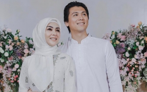 Reino Suami Syahrini Kurusan Dikira Tak Bahagia, Ramalan 'Terpaksa' Mbak You Terbukti?