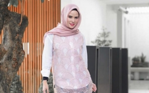 Angel Lelga Kenang Sikap Bijak Mendiang Ayah Yang Tak Pernah Permasalahkan Perbedaan Agama