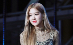Busana Cantik Rose Ini Disebut Hasil Kerja Terbaik Stylist BLACKPINK, Setuju?