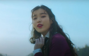 IU Rilis MV 'Eight' Kolaborasi dengan Suga BTS, Tampilkan Animasi yang Keren