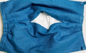 Pasang Tisu Terlipat di Dalam Masker