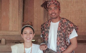 Geger Mutia Istri Glenn Fredly Tampil Cantik Pakai Baju Lebaran, Kembali Beragama Islam?