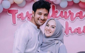 Irish Bella Ngamuk Ammar Zoni Ngechat Mesra Wanita Lain, Gaya Cemburu Bikin Gemas