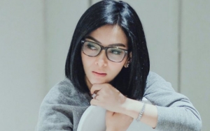 Syahrini Dibela Netizen Soal Skandal Video Porno, Papa Angkat Dinilai Tak Bijak