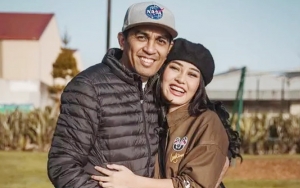 Sempat Dihapus, Mutia Istri Glenn Fredly Kembali Pakai Gaun Islami Dipuji Mama Cantik