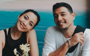 Hesti Purwadinata Unggah Foto Hasil Riasan Sang Suami, Tuai Gelak Tawa