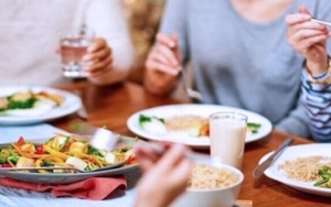 Jangan Telat Makan Sahur dan Berbuka