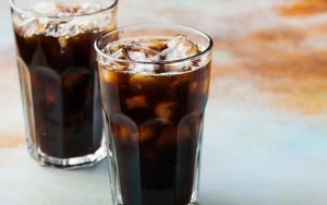 Hindari Minuman Bersoda dan Kafein