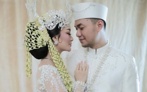 Zaskia Gotik Makan Buah 'Ajaib' Demi Hamil, Putri Tiri Cantik Asyik Lakukan Ini
