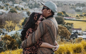 Mutia Ayu Unggah Single Baru Glenn Fredly, Tulis Pesan Romantis Ini