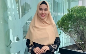 Tak Tahan, Kartika Putri Nangis Lihat Masyarakat Bandel Langgar PSBB
