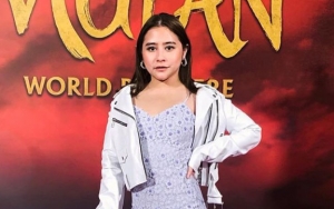 Beranikan Diri, Prilly Latuconsina Turun ke Jalan untuk Bagikan Takjil dan Masker
