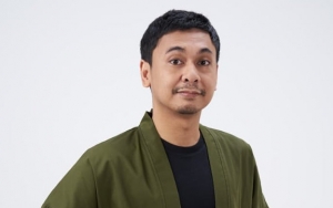Raditya Dika Ikut Oplas Challenge Bikin Bingung: Bedanya Di Mana?