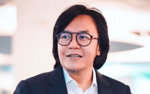 Berdamai, Ari Lasso Antar Parcel Lebaran ke Rumah Andre Taulany