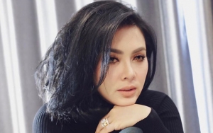 Geger Foto Emak-Emak 'Musuh' Syahrini Tertangkap, Wajah Lusuh Beda Drastis Picu Perdebatan