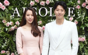 Agensi Benarkan Jo Yoon Hee Cerai, Sikap Lee Dong Gun dan Fakta Hamil Duluan Jadi Bahasan