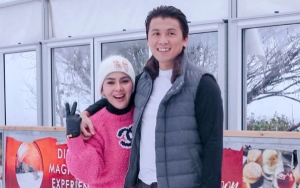  Reino Ngaji Buat Papa Syahrini, Gaya Kusut Sarungan Curi Perhatian