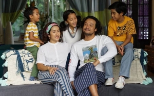 Terseret Kasus Narkoba, 7 Potret Kebersamaan Dwi Sasono Bareng Keluarga Kembali Disorot