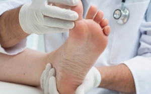 Berpengaruh Buruk pada Saraf Kaki