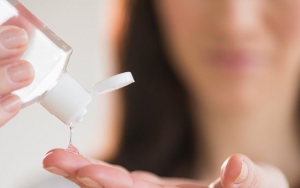 Bawa Hand Sanitizer Kemanapun Anda Pergi