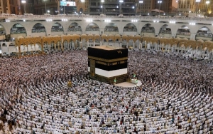 FPI Tuding Pemerintah Langgar Undang-Undang Karena Batalkan Haji 2020