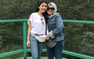Ibu Ayu Ting Ting Ngegas Saat Program 'Keluarga Ting Ting' Dibandingkan dengan 'Janji Suci'