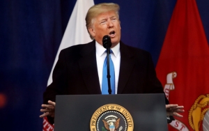 Polisi AS Dorong Lansia Sampai Tersungkur, Donald Trump Enteng Duga Cuma Sandiwara