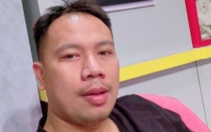 Vicky Prasetyo Berusaha Tegar Beri Ucapan Nikah Untuk Zaskia Gotik, Malah Dapat Pesan Menyentuh
