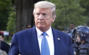 Sebut Cuma Sandiwara, Trump Didesak Minta Maaf Soal Kasus Polisi Dorong Pedemo Lansia Hingga Terluka