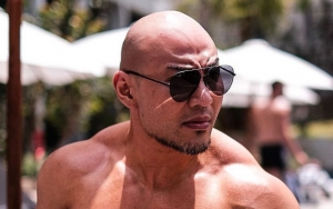 Deddy Corbuzier Dapat Penghasilan Miliaran Rupiah dari YouTube Tiap Bulan?