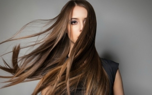 Rambut Panjang Idaman Tak Kunjung Datang? 8 Tips Ini Bakal Bantu Rambut Cepat Tumbuh Anti Ribet