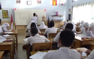 Nadiem Makarim Umumkan Daerah Yang Boleh Buka Kembali Sekolah Mulai Juli, Mana Saja?
