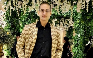 Okan Cornelius Foto Bareng Jaksa Kasus Novel Baswedan, Ramai Komentar 'Gak Sengaja'