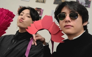 Senyum Jungkook Tiap Lihat V BTS Jadi Bahan Gosip Netizen