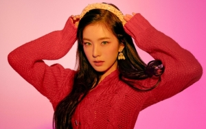 Wajah Irene Red Velvet di Foto Baru Bening Banget, Kemeja Putih Kalah Silau
