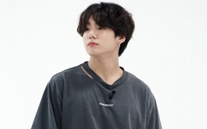 Posisi Tidur Jungkook BTS Disebut Aneh, Netizen Khawatirkan Bagian Tubuhnya Ini