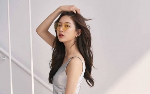 Suzy Rayakan 10 Tahun Debut dengan Pamer Hadiah, Kecantikan dan Kerja Keras Tuai Pujian