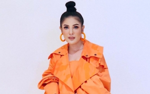 Akun Instagram Nindy Diretas dan Diganti Sosok Wanita Bule, Begini Kronologinya