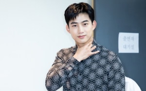 Taecyeon 2PM Minta Maaf Soal Kabar Pacari Non-Selebriti, Tuai Respon Cemburu Berat