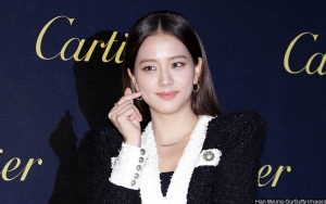 Stylist BLACKPINK Paling Sering Pakaikan Aksesori Sederhana Ini Pada Jisoo, Disebut Cocok Banget