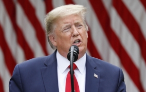 Tak Peduli Kasus COVID-19 AS Terus Melonjak, Trump Kembali Gelar Kampanye Terbuka