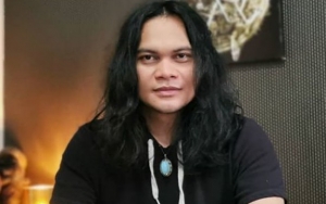 Mbah Mijan Soroti Kalung Antivirus Corona Kementan, Ungkap Jin Miliknya Sampai Menangis