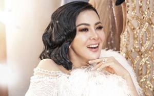 Kedok Keluarga Syahrini Dibongkar Tetangga, Sang Kakak Disebut Pernah Jambak Warga
