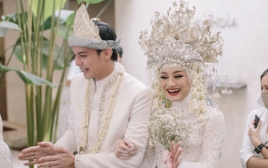 6 Artis ini Dicecar Pertanyaan 'Tipe Pasangan Idaman' Usai Rey Mbayang Sukses Nikahi Dinda Hauw