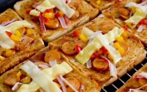 Pizza Roti Tawar