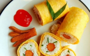 Nasi Gulung Telur Isi Sosis