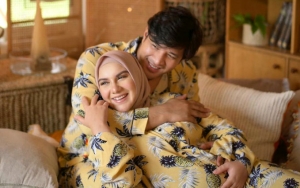 Irish Bella Elus Perut Buncit di Atas Motor, Ammar Zoni Antusias Beberkan Jenis Kelamin Calon Bayi