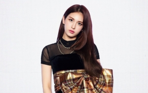 Warna Rambut Baru Jeon Somi Jelang Comeback Bikin Jatuh Cinta